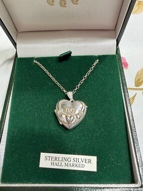Sterling Silver Heart Claddagh Pendant Necklace - Silver